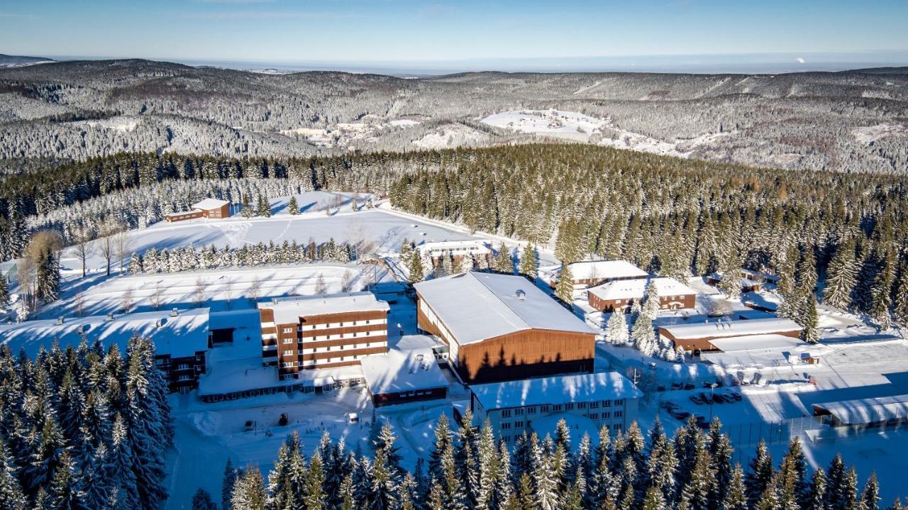 ホテル Sportpark Rabenberg ブライテンブルン エクステリア 写真
